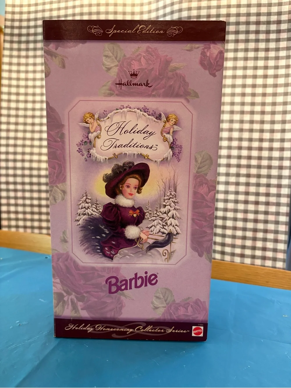 Mattel Holiday Traditions Barbie Holiday Homecoming Special Edition Doll 1996